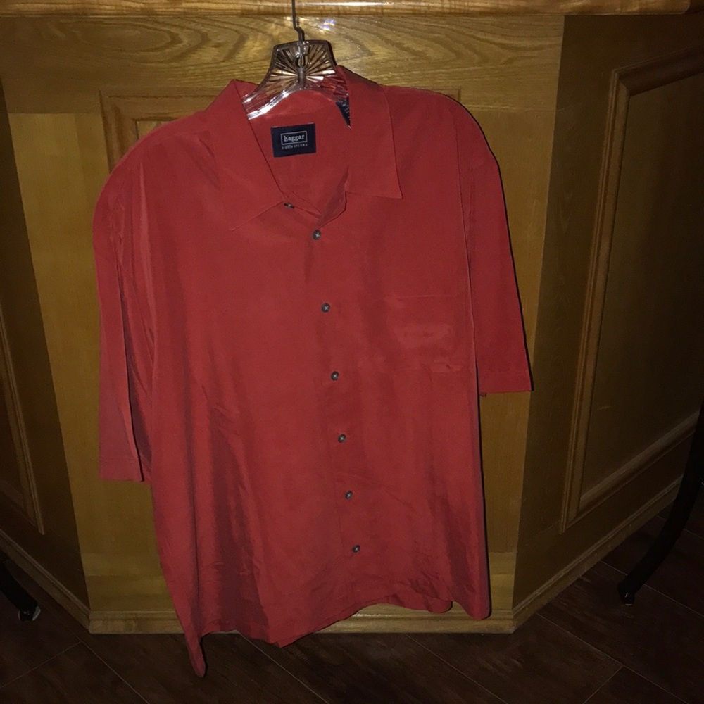 Haggar Mens Red Short Sleeve Button Front Casual Shirt size L
